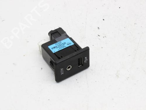 Used Electronic module Electronic module NISSAN X-TRAIL III (T32_, T32R, T32RR) 1.6 DIG-T (T32) (163 hp) 40486830 40486830