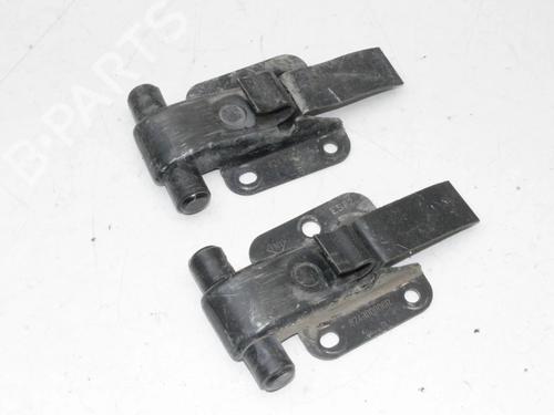 Used Hinge/Door check strap Hinge/Door check strap OPEL MOVANO B Van (X62) 2.3 CDTI FWD (FV) (110 hp) 39857333 39857333