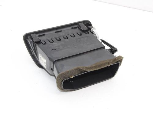 Air vent VW PASSAT CC B6 (357) 2.0 TDI | BP39858037I21 - Image 2