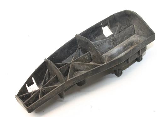 Used Rear bumper bracket Rear bumper bracket TOYOTA COROLLA Verso (ZER_, ZZE12_, R1_) 2.2 D-4D (AUR10_, AUR10R) (177 hp) 39831050 39831050