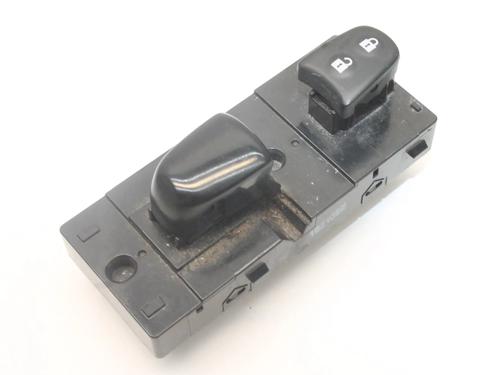 Switch NISSAN PULSAR Hatchback (C13) 1.2 DIG-T | BP39876693I30 - Image 3
