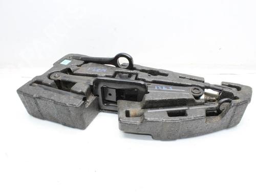 Used Jack Kit Jack Kit HYUNDAI SANTA FÉ III (DM, DMA) 2.2 CRDi 4WD (197 hp) 39846843 39846843