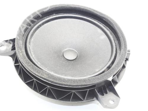 Used Speaker Speaker TOYOTA YARIS (_P21_, _PA1_, _PH1_) 1.6 GR 4WD (GXPA16) (261 hp) 39870037 39870037