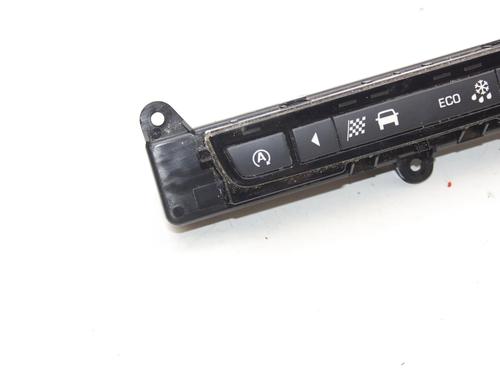 Switch JAGUAR XE (X760) 2.0 | BP39809511I30 - Image 3