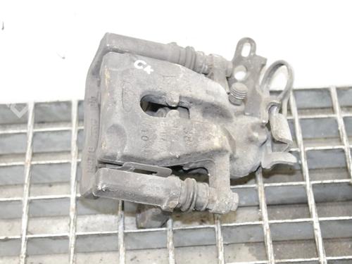 Venstre bremsecaliper bak Venstre bremsecaliper bak FORD KUGA I 2.0 TDCi 4x4 (163 hp) 39769990 39769990