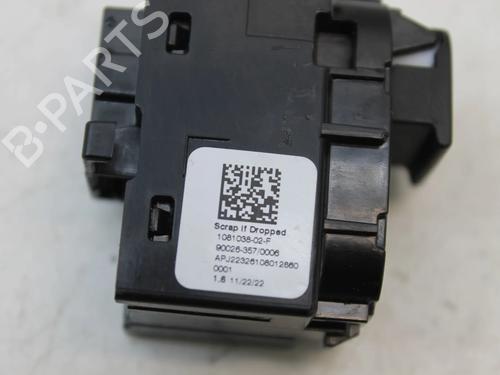 Left front window switch TESLA MODEL Y (5YJY) EV Rear-Wheel Drive | BP39797393I27  - Image 5