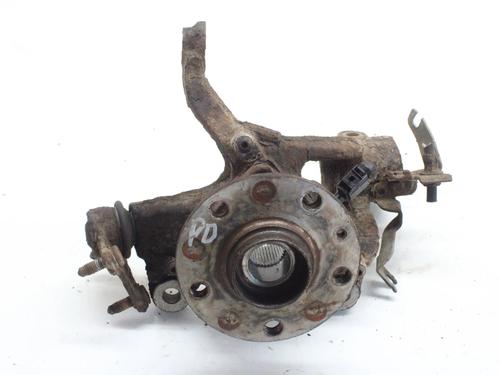 Used Right front steering knuckle Right front steering knuckle AUDI A3 Sportback (8VA, 8VF) 1.4 TSI (150 hp) 39820105 39820105