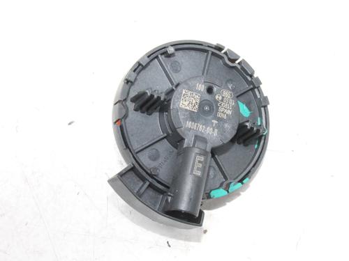 Electronic sensor TESLA MODEL Y (5YJY) Long Range All-wheel Drive | BP39794670M84 - Image 2