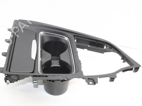 Used Cup/Object holder Cup/Object holder BMW 3 (F30, F80) 318 d (143 hp) 39856469 39856469