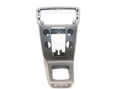 middle-console-volvo-v40-hatchback-525-2012-2013-2014-2015-2016-2017-2018-2019-39773690 main image