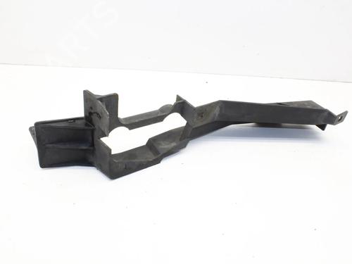 Used Left headlight support Left headlight support LAND ROVER RANGE ROVER III (L322) 3.0 D 4x4 (177 hp) 39857472 39857472