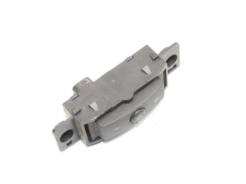 Used Switch Switch CHRYSLER 300C (LX, LE) 5.7 (340 hp) 39868332 39868332
