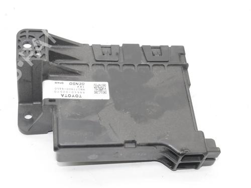 Used Control unit Control unit TOYOTA AURIS (_E18_) 1.6 (ZRE181_, ZRE185_, ZRE185R, ZRE181R) (132 hp) 39807252 39807252