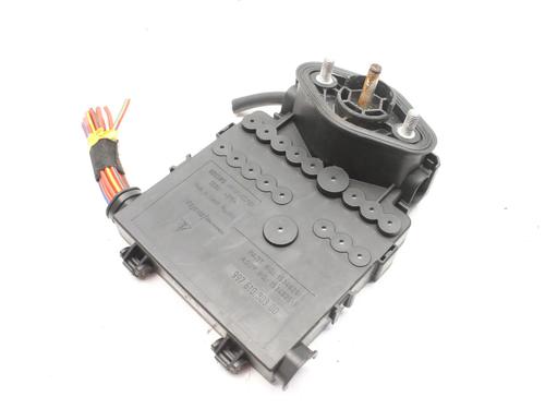 Used Fuse box Fuse box PORSCHE BOXSTER (987) 2.7 (245 hp) 39833449 39833449