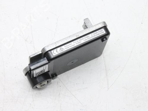 Electronic module TESLA MODEL Y (5YJY) Long Range All-wheel Drive | BP39816152M83 - Image 3