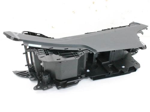 Middle console TESLA MODEL Y (5YJY) Long Range All-wheel Drive | BP39804309I22 - Image 3