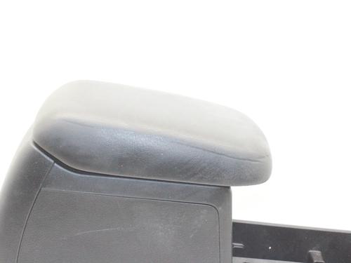 Armrest / Center console SUBARU FORESTER (SH_) 2.0 D AWD (SHH, SHD, SHN) | BP39791285I20 - Image 2