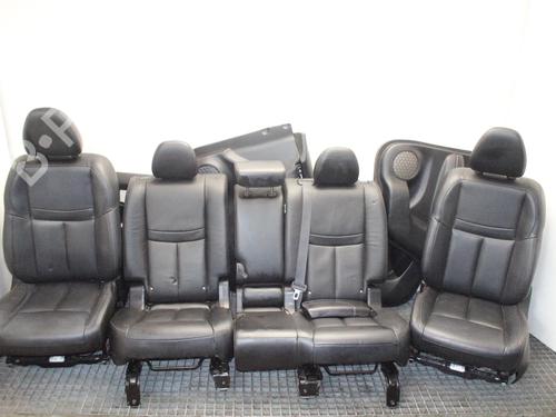 Conjunto de bancos Conjunto de bancos NISSAN X-TRAIL III (T32_, T32R, T32RR) 2.0 dCi ALL MODE 4x4-i (NT32) (177 hp) 39796872 39796872