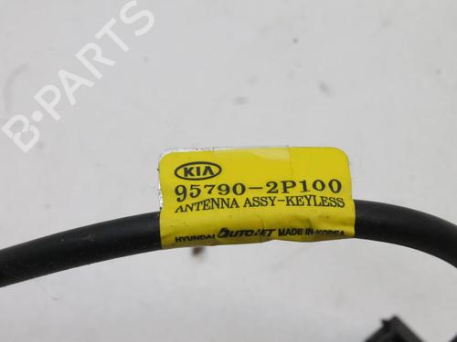 Electronic module KIA SORENTO II (XM) 2.2 CRDi | BP39811804M83 - Image 4