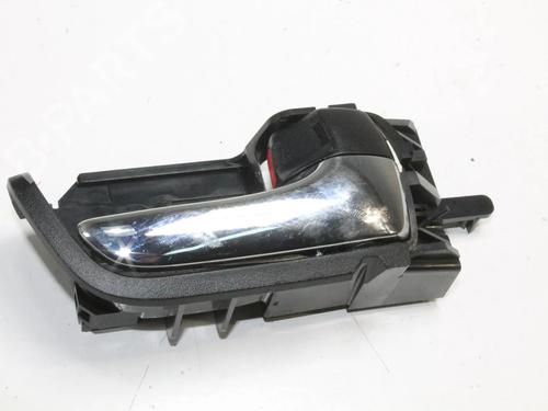 Højre bagtil invendig håndtag Højre bagtil invendig håndtag TOYOTA PRIUS Liftback (_W2_) 1.5 Hybrid (NHW20_, NHW20R) (112 hp) 39822116 39822116