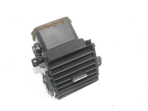air-vent-toyota-auris-_e15_-2006-2007-2008-2009-2010-2011-2012-2013-39775519 main image