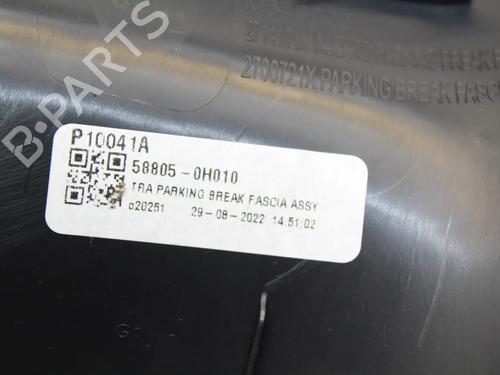 Middle console TOYOTA AYGO X (_B7_) 1.0 VVT-i (KGB70) | BP39807595I22 - Image 5