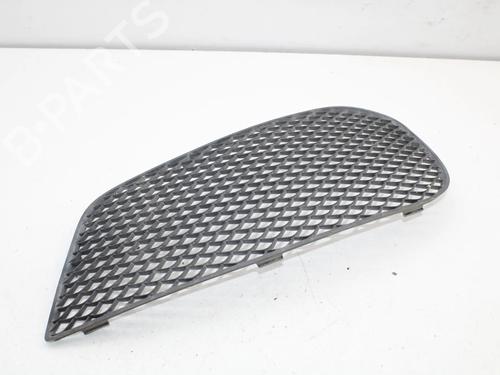 Used Grille Grille MERCEDES-BENZ GLA-CLASS (X156) GLA 220 CDI 4-matic (156.905) (170 hp) 39863661 39863661