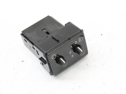 Used Switch Switch JAGUAR XE (X760) 2.0 D (163 hp) 39786642 39786642
