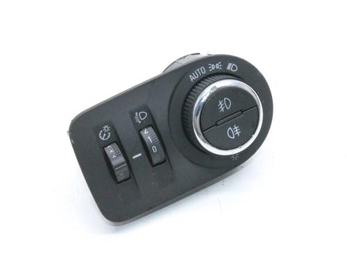 Centralina Centralina OPEL CORSA F (P2JO) 1.2 (68) (101 hp) 39871261 39871261