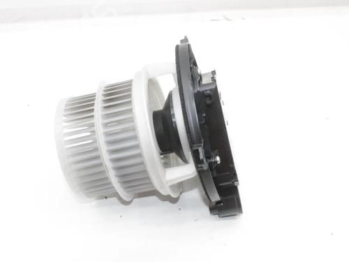 Heater blower motor LEXUS IS III (_E3_) 300h (AVE30_, AVE30R) | BP39827331M62 - Image 2