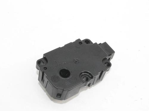Used Electronic module Electronic module MERCEDES-BENZ S-CLASS (W222, V222, X222) S 350 BlueTEC / d (222.132, 222.032, 222.123) (258 hp) 39777132 39777132