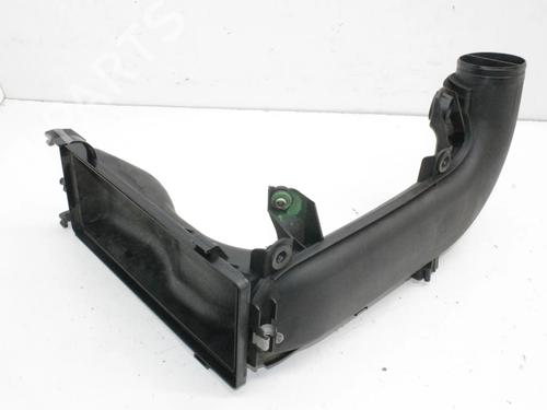 Luftfiltergehäuse für Luftfiltergehäuse BMW 6 Gran Coupe (F06) 640 d (313 hp) 39825216 39825216