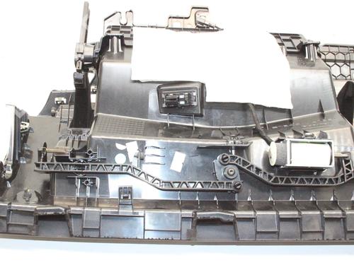 Glove box TESLA MODEL 3 (5YJ3) EV Performance AWD | BP39832674C95 - Image 6