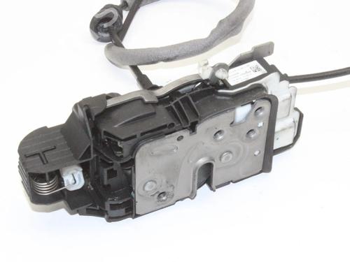 Front left lock VOLVO XC40 (536) T5 Plug-in Hybrid | BP39837149C98 - Image 2