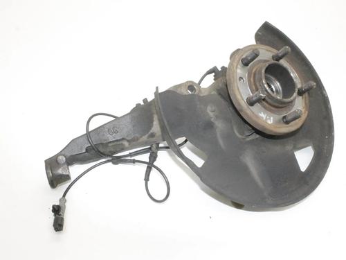 Used Left front steering knuckle Left front steering knuckle LAND ROVER RANGE ROVER SPORT I (L320) 2.7 D 4x4 (190 hp) 39773577 39773577
