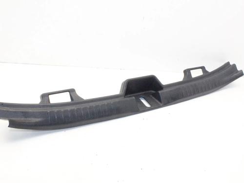 Pynteliste til bagklap Pynteliste til bagklap TOYOTA YARIS (_P21_, _PA1_, _PH1_) 1.6 GR 4WD (GXPA16) (261 hp) 39837020 39837020