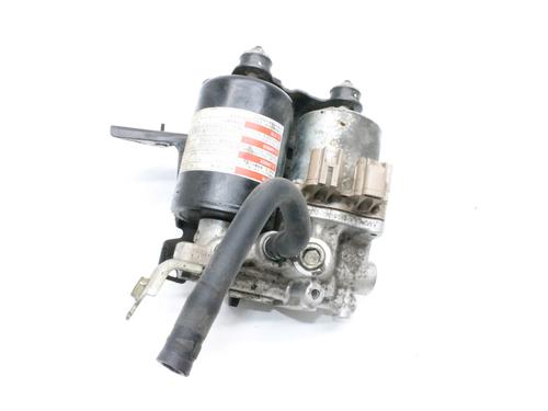 Used ABS pump ABS pump TOYOTA YARIS (_P13_) 1.5 Hybrid (NHP130_, NHP130) (101 hp) 39836179 39836179