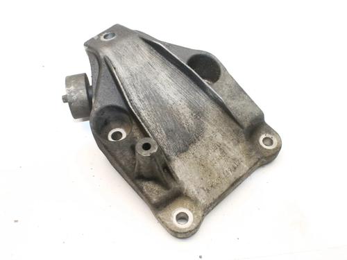 Used Engine mount Engine mount BMW 5 Touring (F11) 530 d (245 hp) 39838478 39838478