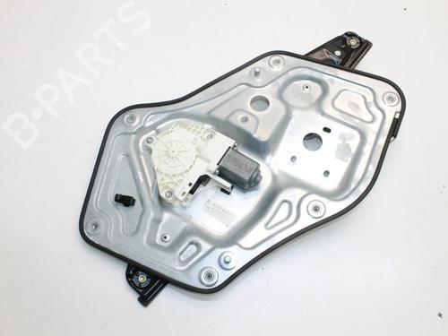 Used Front right window mechanism Front right window mechanism SKODA YETI (5L) 2.0 TDI (110 hp) 39854138 39854138