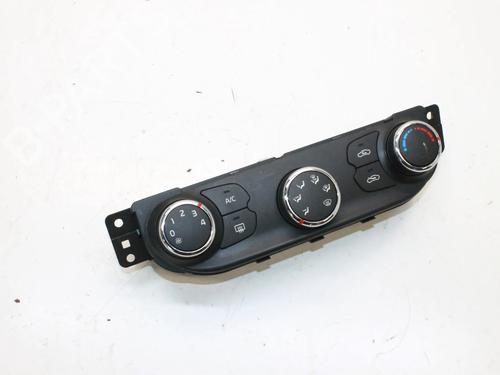 Used Control unit Control unit TOYOTA AURIS Estate (_E18_) 1.4 D-4D (NDE180_) (90 hp) 39782272 39782272