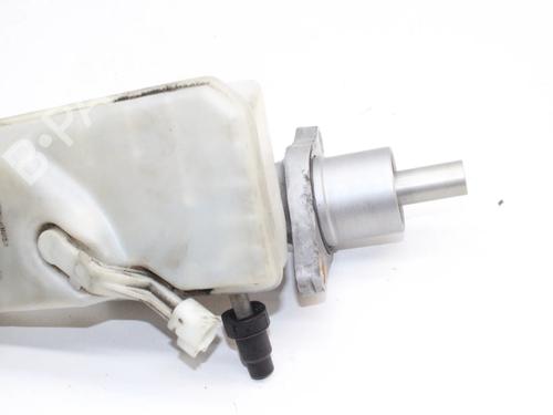 Brake master cylinder FORD KUGA I 2.0 TDCi 4x4 | BP39772282M77 - Image 3