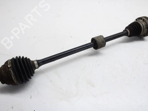 Used Right front driveshaft Right front driveshaft AUDI A3 Sportback (8VA, 8VF) 1.4 TSI (150 hp) 39782144 39782144