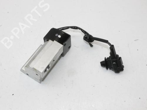 Used Electronic sensor Electronic sensor NISSAN LEAF (ZE0) Electric (109 hp) 39805946 39805946