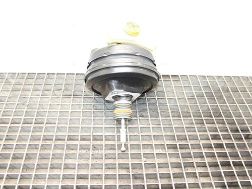 servo-brake-audi-a4-b6-convertible-8h7-2002-2003-2004-2005-2006-2007-2008-2009-39790598 main image