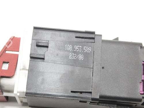 Warning switch VW SCIROCCO III (137, 138) 2.0 TFSI | BP39877114I22 - Image 8