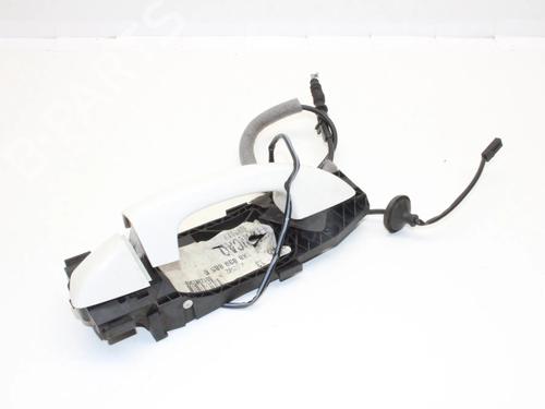 front-left-exterior-door-handle-vw-scirocco-iii-137-138-2008-2009-2010-2011-2012-2013-2014-2015-2016-2017-2018-39775239 main image