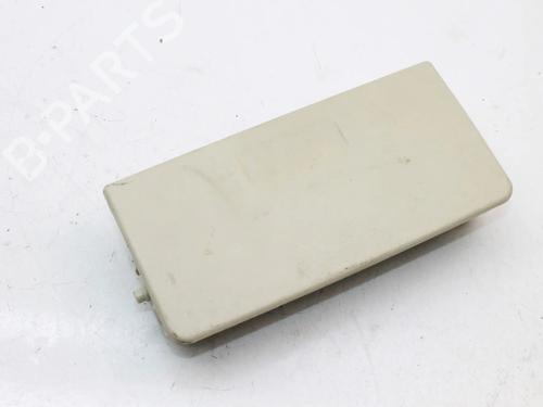 Used Cup/Object holder Cup/Object holder LAND ROVER RANGE ROVER III (L322) 3.6 D 4x4 (272 hp) 39826102 39826102