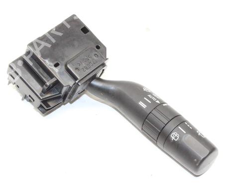 Commodo Essuie Glace / Phare Commodo Essuie Glace / Phare MAZDA 3 (BL) 2.2 MZR CD (BL10) (185 hp) 39853703 39853703