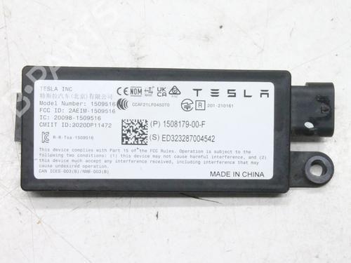 Módulo eletrónico Módulo eletrónico TESLA MODEL Y (5YJY) Long Range All-wheel Drive (514 hp) 39793007 39793007