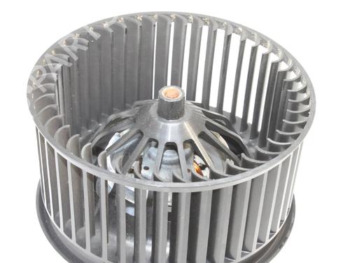 Heater blower motor FORD KUGA II (DM2) 1.5 EcoBoost 4x4 | BP39822245M62 - Image 2